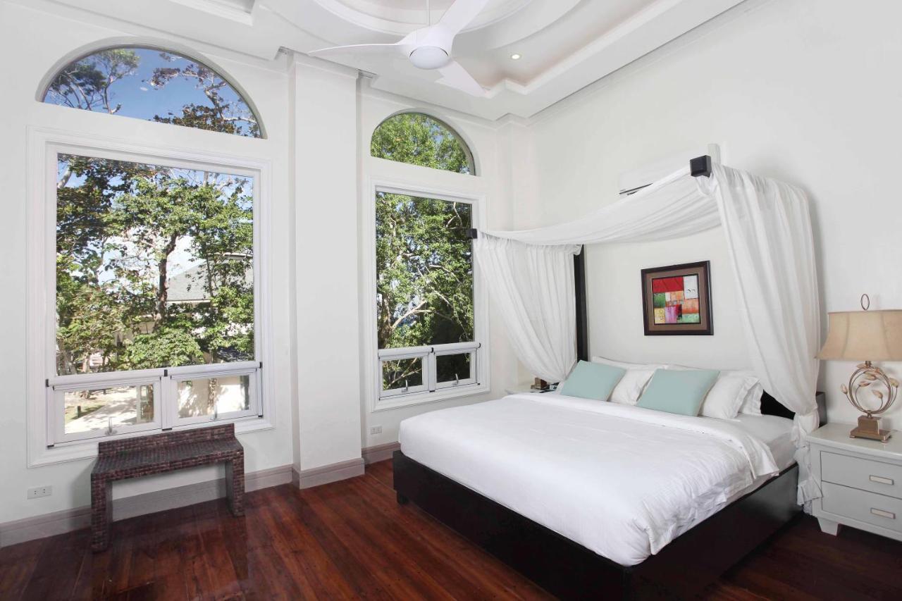 Matinloc Island Resort 4*